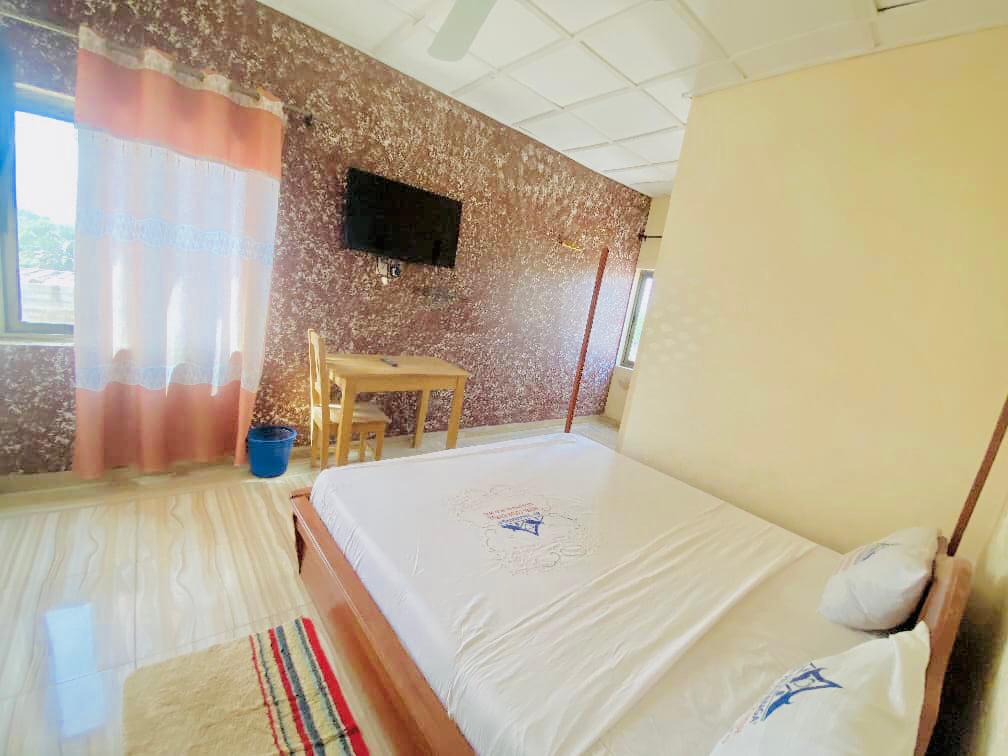 Chambres climatisée hotel coeur joyeux Natitingou